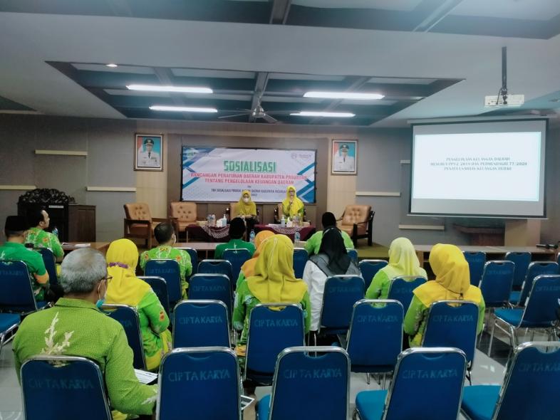 Sosialisasi Raperda Pengelolaan Keuangan Daerah, di Ruang Rapat Dinas Perumahan dan Kawasan Permukiman Kabupaten Pasuruan, 8 Desember 2022