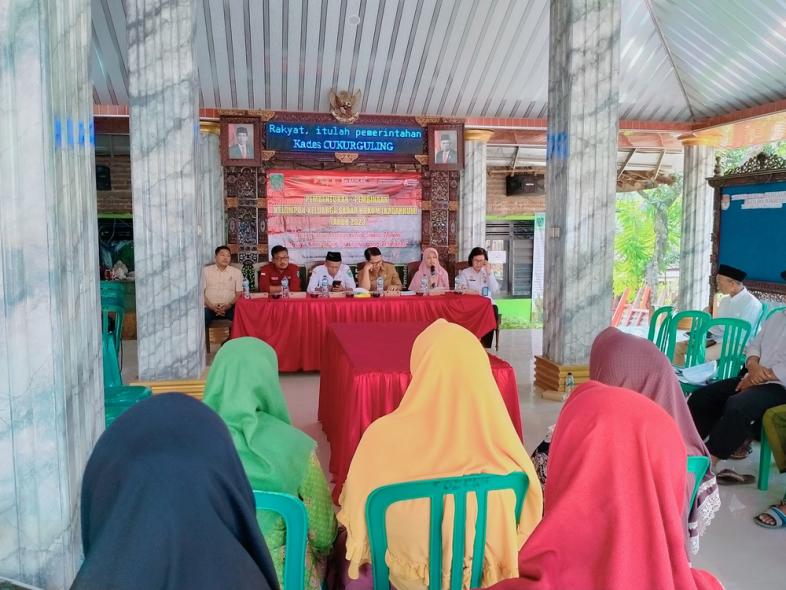 Pembentukan/Pembinaan Kelompok Keluarga Sadar Hukum (KADARKUM), Balai Desa Cukurguling Kecamatan Lumbang, 21 Juni 2023